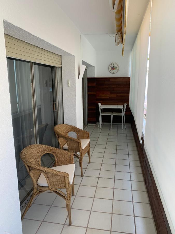 Roses Holiday Center Apartment Exterior photo