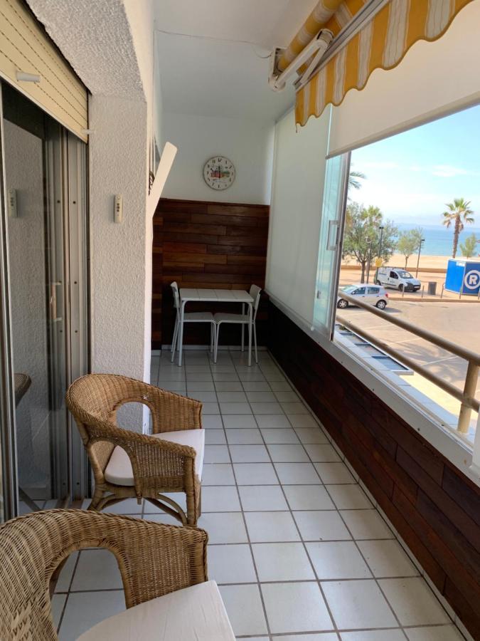 Roses Holiday Center Apartment Exterior photo